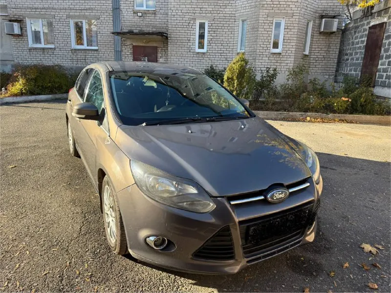 Продам ford focus 3 titanium, 2014 год объем двигателя 2.0 150л. с. коробка автомат пробег 212 000 к... - фотография