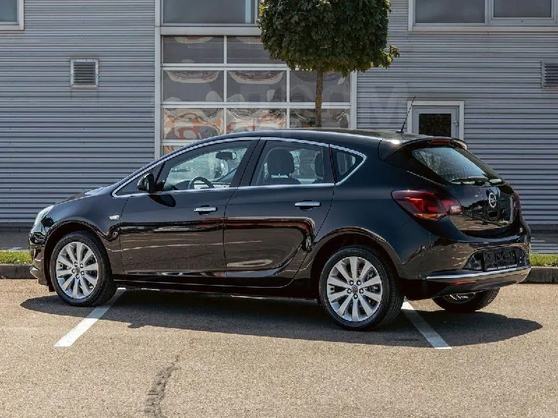 Продажа opel astra, 2013 год в краснодаре двигатель бензин, 1.6 л мощность 115 л. с., налог коробка передач акпп привод передний тип кузова хэтчбек 5 дв. цвет черный пробег 159 000 км владельцы 1 руль левый 845 000 ₽ +79494950049 - фотография - 6