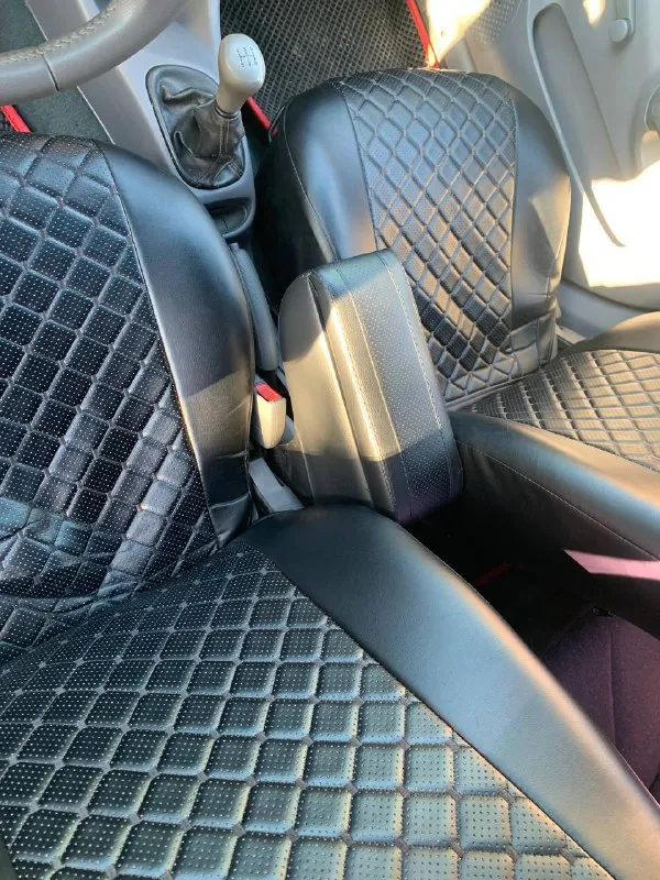 Hyundai accent 2007 год выпуска. пробег 212т км. в отличном состоянии. без гнили и ржавчины. без вложений. комплектация с кондиционером. стоит планшет с камерой заднего вида. автомобиль ухоженный, документы чистые. учет рф 🇷🇺 резина зимняя. цена 365000₽, хороший торг. авто в донецке. тел. +79494788276 - фотография - 1