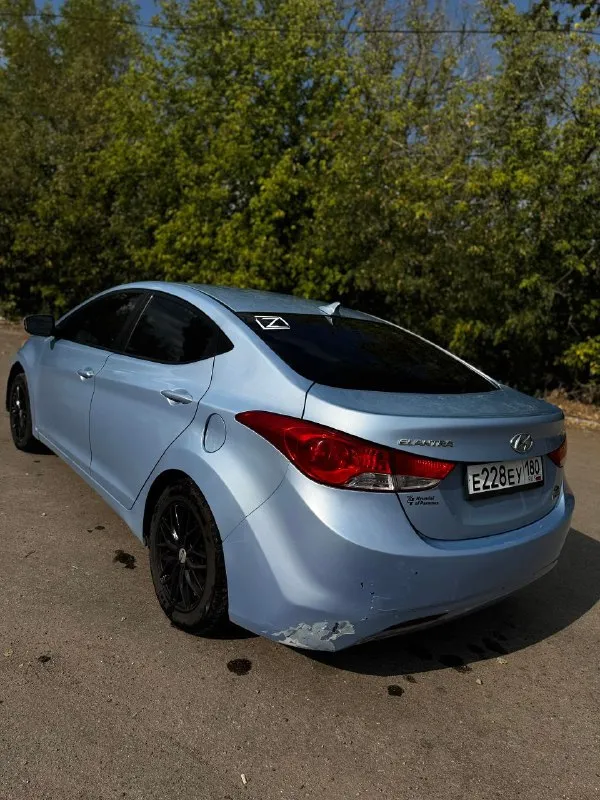 Продам hyundai elantra v (конец 2011 года) 1.8 at 148 л. с., установлено гбо, вписано в техпаспорт пробег 245 тыс. комплектация полная, кожа, люк, подогрев передних и задних сидений и тд. документы в порядке, полное переоформление. все вопросы по телефону +79493071325 цена - 900 тыс торг уместен. - фотография - 4