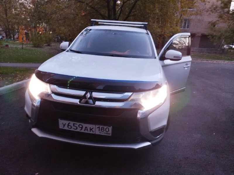 Продам свой автомобиль mitsubishi outlander 3 2015г, двигатель2.0л, установлено гбо, второй владелец... - фотография