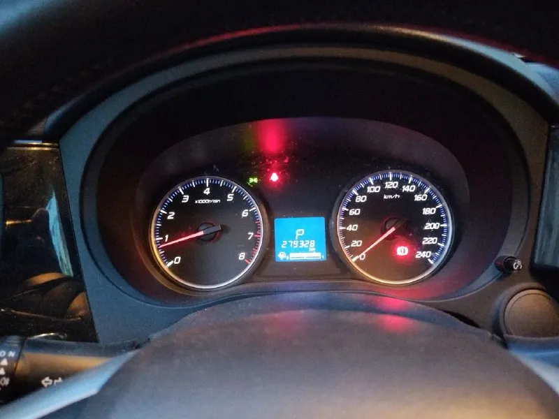 Продам свой автомобиль mitsubishi outlander 3 2015г, двигатель2.0л, установлено гбо, второй владелец, не пригон (покупался в мною в пятигорске), хорошее состояние, полностью обслужена, 2 комплекта хорошей резины на дисках, не бит, не крашен, цена 1550000, хорошему человеку - хороший торг. по телефону не торгуюсь, звоните всë расскажу и покажу. +79493359056(никита) +79493132309(сергей) - фотография - 9