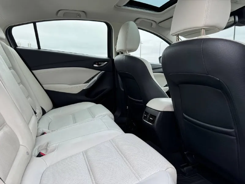 ✅марка:мазда 6 ✅цена:2.150000 ₽ ✅город :мариуполь ✅год выпуска:2017 ✅пробег:87200 км ✅двигатель: 2.5 ✅топливо:бензин ✅кпп: автомат ✅собственник:второй ✅телефон:+79497125501 антон. ✅описание:продам свой шикарный автомобиль! идеальное состояние, максимальная комплектация, полностью обслужена! - фотография - 10