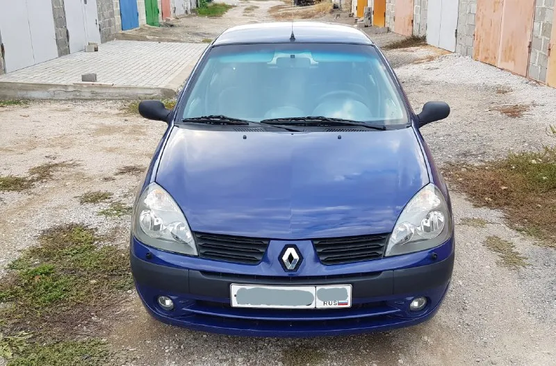 Продам renault симбол ( renault symbol), 1.4, бензин, мкпп, 2005 года. пробег: 185 000т. км. цена: 365 000р. торг у капота. осмотр в донецке. полное переоформление. машина в хорошем состоянии, мотор масло не ест, кузов без ржавчины, чистый салон. комплектация: кондиционер, усилитель руля, регулировка руля, птф, airbag, эл. стеклоподъёмники перед, штатная магнитола с управлением под рулём, центральный замок, два ключа, пара зимних шин. тел: +79493281846 📞 звоните: +7(949)3281846 - фотография - 2
