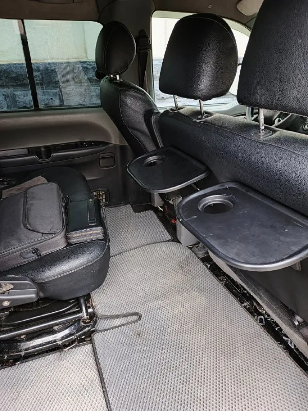 Продам семейный бус hyundai starex 2.5 турбодизель, 2006г. , в достойном состоянии - как технически, так и внешнем. салон - кожаный с чехлами 7+1(+1 сиденье в подарок), 2 зоны для кондиционера и для отопителя + установлен webasto, двухдиновая магнитола и 6 динамиков, led лампы, центральный замок, сигнализация с автозапуском, доводчиком стёкол и обратной связью. два комплекта резины (зима+ лето) r16, литые диски. два ключа. без дтп, не гнилая. новая турбина и топливная система. масло 5w40. всё в машине работает отлично. готова к любым поездкам. я хозяин по птс и стс. донецк 🇷🇺. цена 1млн. ₽. , небольшой торг у капота. +79493736033. 📞 звоните: +7(949)3736033 - фотография - 8
