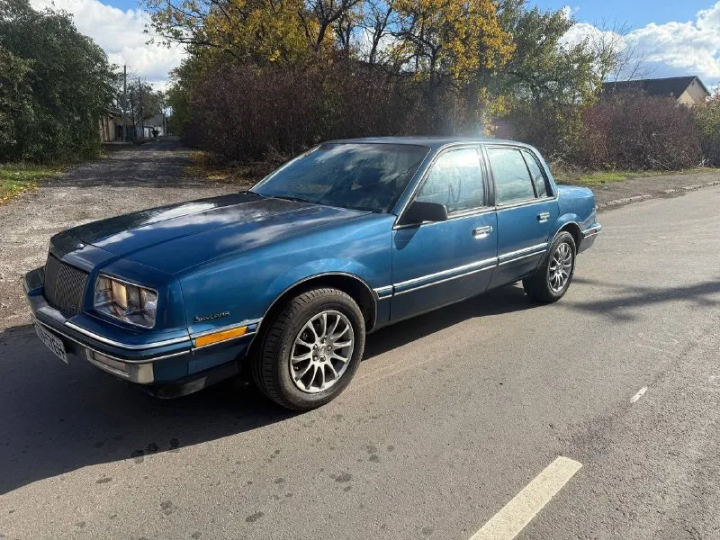 Продам очень редкий американский автомобиль. buick skylark 1988 года. бензин. коробка автомат. машина полностью на ходу. в хорошем состоянии. по документам переоформление. цена 220 тыс. все вопросы по телефону. донецк. днр. рассмотрю обмен. +79495681101 📞 звоните: +7(949)5681101 - фотография - 10