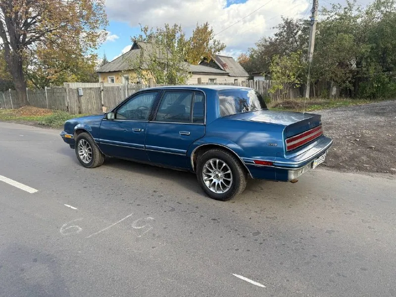 Продам очень редкий американский автомобиль. buick skylark 1988 года. бензин. коробка автомат. машина полностью на ходу. в хорошем состоянии. по документам переоформление. цена 220 тыс. все вопросы по телефону. донецк. днр. рассмотрю обмен. +79495681101 📞 звоните: +7(949)5681101 - фотография - 8
