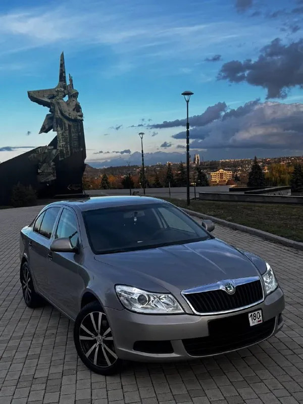 Продам skoda octavia a5 2012 года! машина в хорошем состоянии обслужена от и до, мотор обычный 1.6 в... - фотография