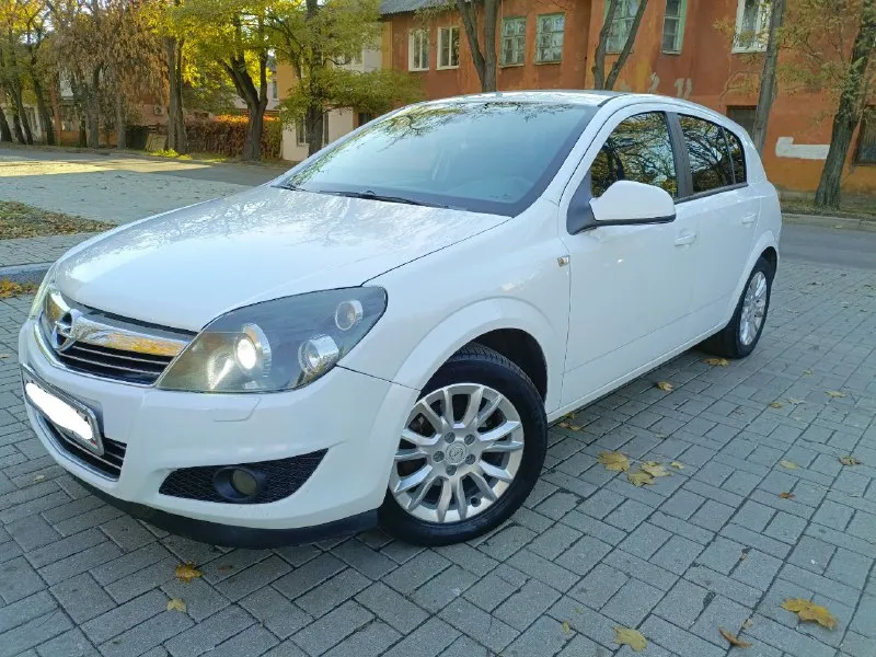 Продам opel astra h 2011года в отличном состоянии вложения не требует! все работает отлично! родной... - фотография