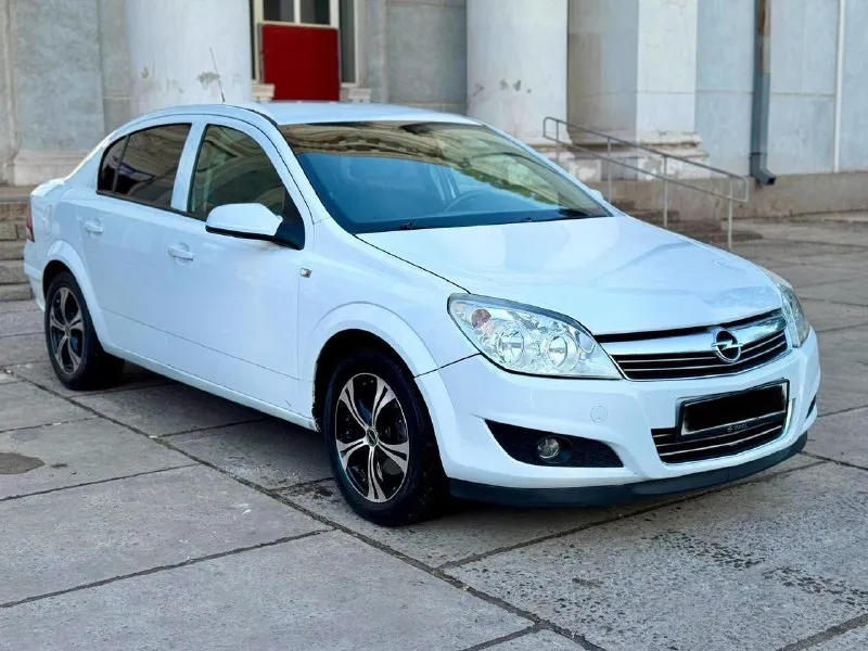 Собственник продам opel астра 2008 год двигатель 16 в отличном состоянии коробка ходовая все отлично пробег 175 тыс без дтп комплектация кондиционер передние стеклоподъёмники и тд все вопросы по телефону цена 575 торг тел +79591430405 +79592401246 осмотр алчевск 📞 звоните: +7(959)1430405 - фотография - 2