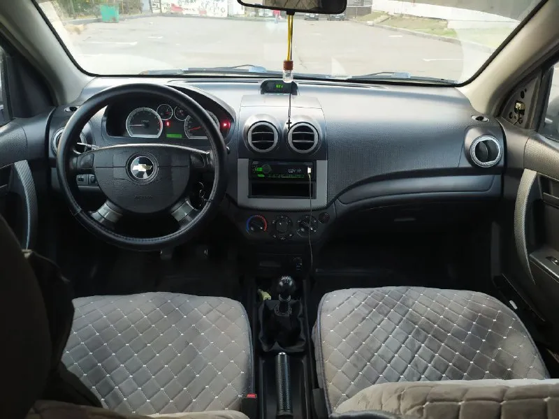 Продам aveo 2007 г. пробег 372000 км. мотор делал, после ремонта проехал 70 т. км. за последнее врем... - фотография