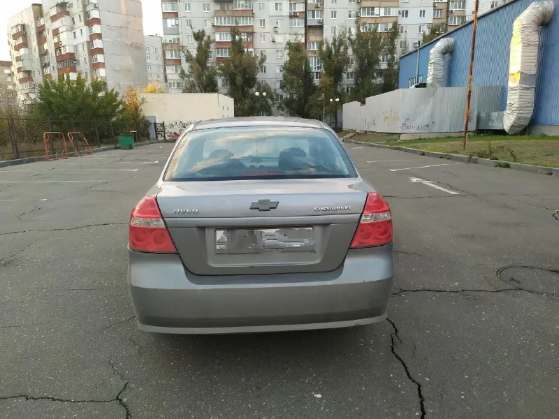 Продам aveo 2007 г. пробег 372000 км. мотор делал, после ремонта проехал 70 т. км. за последнее время замена радиаторов, патрубки системы охлаждения, ремни( генератора и грм), стартер, ревизия генератора. ходовая в порядке, машина доедет куда угодно) днище целое без гнили, по кузову есть нюансы. комплект зимней резины имеется. цена 280 т. р, торг. г. донецк. тел. +7949 3792982. феникс, телеграмм. - фотография - 5