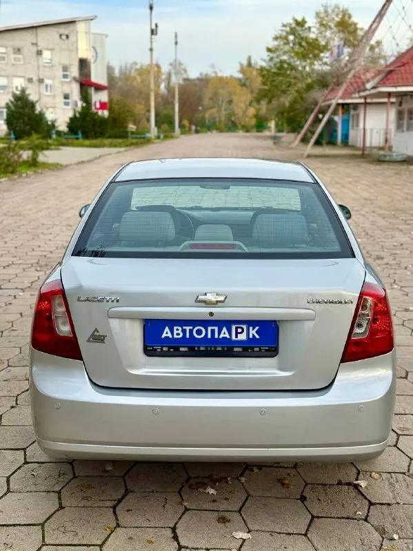 🇰🇵 chevrolet lacetti 💰цена: 550 000р. 🏢город: мариуполь 📅год выпуска: 2008 🧾пробег: 116 130 км. ⚙️двигатель: 1.6 ⛽топливо: бензин ⚙️кпп: механика 📞 телефон: +7-949-727-41-51 +7-949-551-91-52 +7-989-263-55-56 💾 описание: ✅ южная эксплуатация. ✅ кузов без ржавчины. ✅ родная краска (крашен капот от сколов). 🚙 двигатель отличный, резвый, без расхода масла. кпп и сцепление на отлично. ходовая без посторонних звуков, мягкая, салон в отличном состоянии. улица шевченко 2️⃣6️⃣9️⃣ ⚠️бесплатно доставим этот или другой автомобиль в донецк, макеевку, бердянск, мелитополь и другие города новых территорий после детального видеообзора со всевозможными диагностиками⚠️ 🏦 возможна продажа в кредит по двум документам. - фотография - 5
