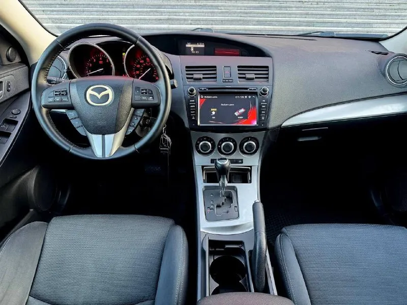Mazda 3, 2009, 180000 км, 2,5 автомат. очень шустрая благодаря атмосферному мотору 2.5( l5ve), не путайте с 1,6 и 2,0 литра. технически в отличном состоянии, обслужена. возможно оформление в кредит. возможен обмен. более детальная информация по телефону. цена - 870.000 р. +79493250509 - фотография - 9