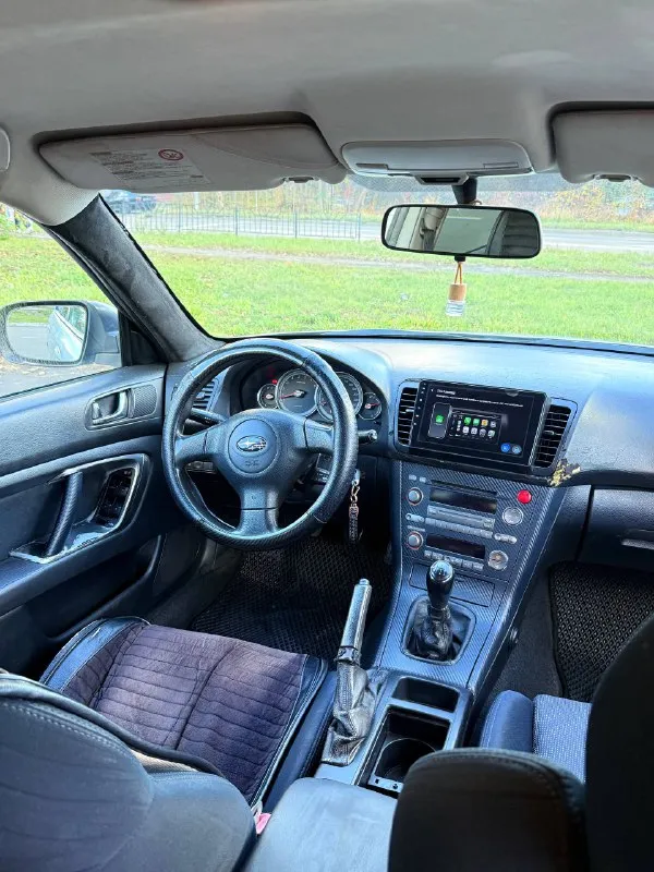 Продам subaru legacy bl4 2004 года. машина с пробегом 381 000 км, двигатель 2.0 4wd (138 л. с.), работает стабильно. в хорошем состояние по двигателю и ходовой. есть косметические дефекты по салону и кузову. в комплектацию входит круиз-контроль, подогрев сидений, магнитола c carplay зимняя резина в подарок. цена — 620 000 рублей, возможен торг. тел: +79493635502 tg : @prikh - фотография - 6