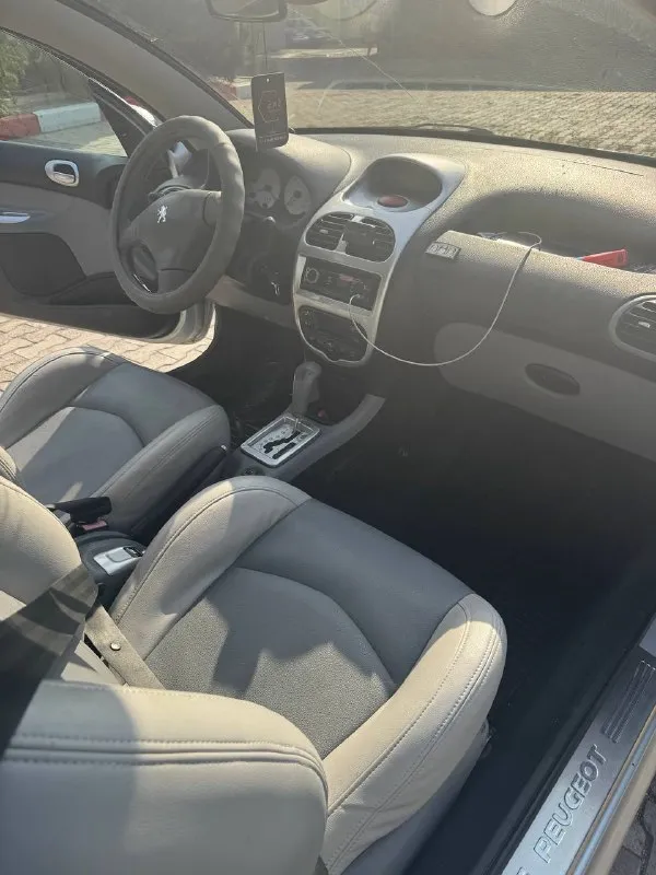 Продается пежо 206 сс, 2003 г. двигатель 1,6 (109 л. с.), автомат, в хорошем состоянии. выполнены все работы по ходовой. имеются незначительные погрешности по кузову, без ржавчины, механизм кабриолета исправен, работает без замечаний. цена:450 000 тысяч. остальные вопросы по телефону или при встрече. место встречи донецк. +79495921692 сергей 📞 звоните: +7(949)5921692 - фотография - 10