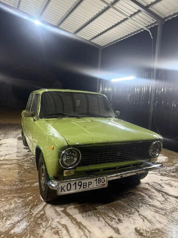 Продам ваз 2101. работает ровно, заводиться с пол оборота, коробка 4х ступка, также работает в штатн... - фотография