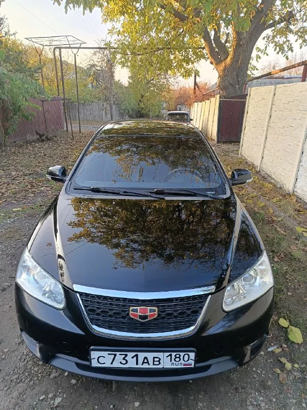 Продам geely emgrand ec7rv, мотор 1.8, 2012года, машина в идеальном состоянии: кондиционер, усилител... - фотография