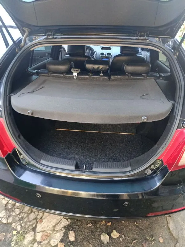 Продам geely emgrand ec7rv, мотор 1.8, 2012года, машина в идеальном состоянии: кондиционер, усилитель руля, 4 стеклоподъёмника, 6 подушек безопасности 2 комплекта колес с дисками, новые тормозные колдки, новые передние блины, масло и фильтра поменяны, все в рабочем состоянии. коробка работает хорошо, масло поменяно на 90 т. я собственник. цена 550.000 +торг у капота +79494826514, г. горловка. - фотография - 7