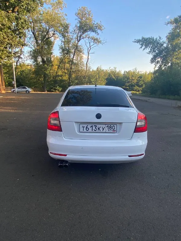 Продаётся skoda octavia a5 fl2 (2011 г. , 1.8 dsg-7) в отличном состоянии! машина ухоженная, вложений не требует — сел и поехал. комфортный и надежный автомобиль с богатой комплектацией: круиз-контроль, двухзонный климат, датчики света и дождя, подогрев всех сидений, парктроники, заводская мультимедиа с bluetooth и aux. стильный внешний вид дополняют 17" оригинальные диски audi. все документы в полном порядке. 💰 цена: 750 000 руб. 📞 +7 949 315-27-97 📲 tg: @partizan_613 📞 +7(949)3152797 📲 tg: @partizan_613 📞 звоните: +7(949)3152797 - фотография - 3