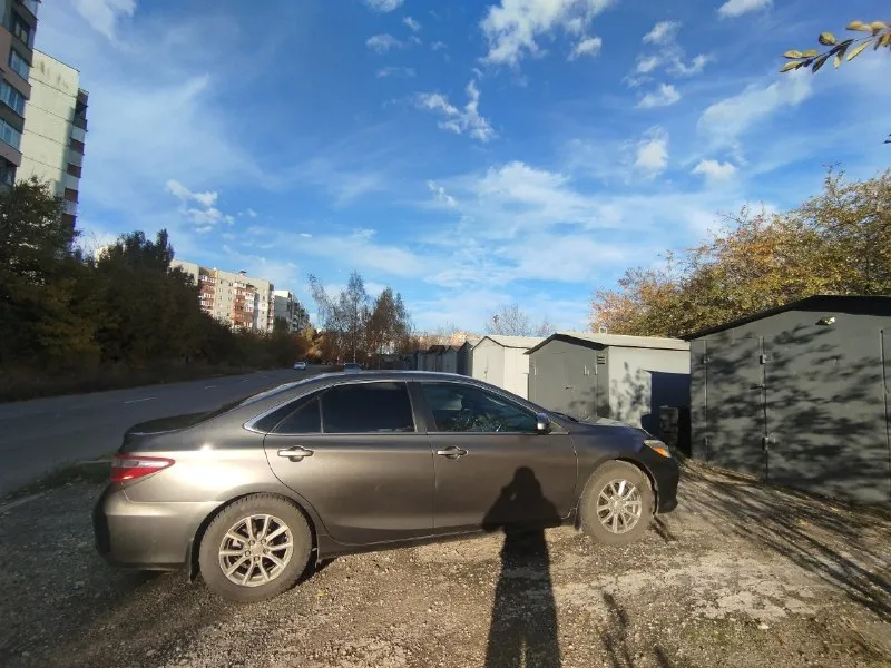 Toyota камри( 50) пробег 210 тыс км цена 1.475.000 руб год 2015 +79494052837 собственник 3 года, по птс 1 владелец, без штрафов залогов и прочего. обмен с вашей доплатой(от 400.000 тысяч) на авто с 📞 звоните: +7(949)4052837 - фотография - 3