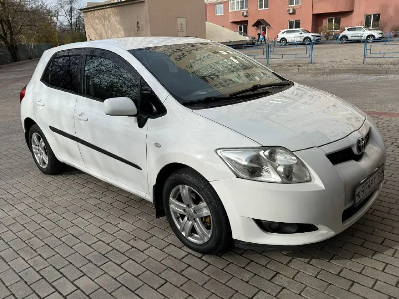 Продам toyota auris 1.6 мт 2008 года в донецке. — пробег подтверждений 172 тыс. полностью зеленая ав... - фотография