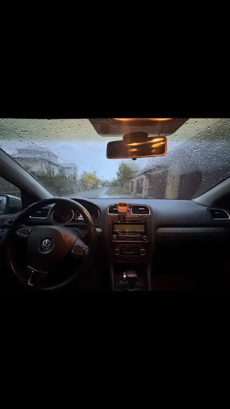 Продам volkswagen golf 2010 1.6 бензин
Коробка dsg dq-200 7-ми ступенчатая. 20 тыс. Назад произведен ремонт мехатроника, замена сцепления.
Ходовая часть в идеальном состоянии.
Пробег 188 т. Км.
Климат-контроль, полный электро-пакет, подогревы сидений, новая зимняя резина.
Цена 800 тыс.
+79493703515
📲 Tg: николай
📞 Звоните: +7(949)3703515 - фотография - 3