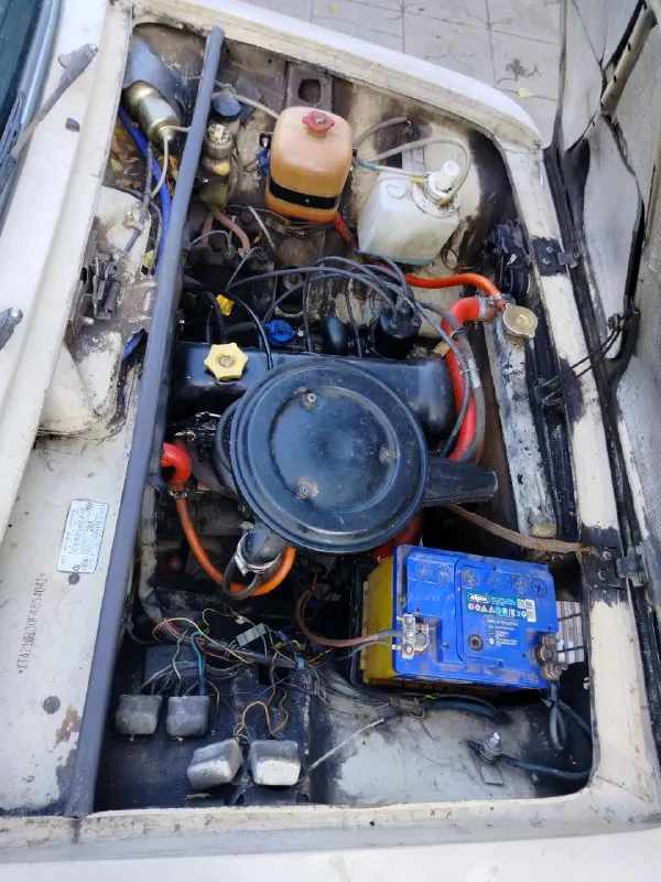 Продам копейку 1985 года выпуска! автомобиль на полном ходу! дно стаканы ланжероны солдатик- в идеальнейшем состояние! электрика вся рабочая, печка греет! неплохая музыка. автомобиль мягкий приятный на ход! зимняя резина, в системе антифриз! чистый приятный салон! постоянный днр учëт. цена 85.000руб. г. енакиево +79494624412 📲 tg: @ivanov_991 📞 звоните: +7(949)4624412 - фотография - 8