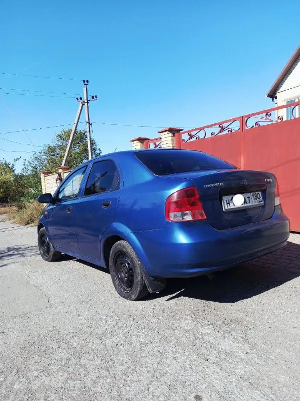 Продам шевроле авео 2005 года выпуска с двигателем 1,5, пробег 148 тыс, на механике, автомобиль в хо... - фотография
