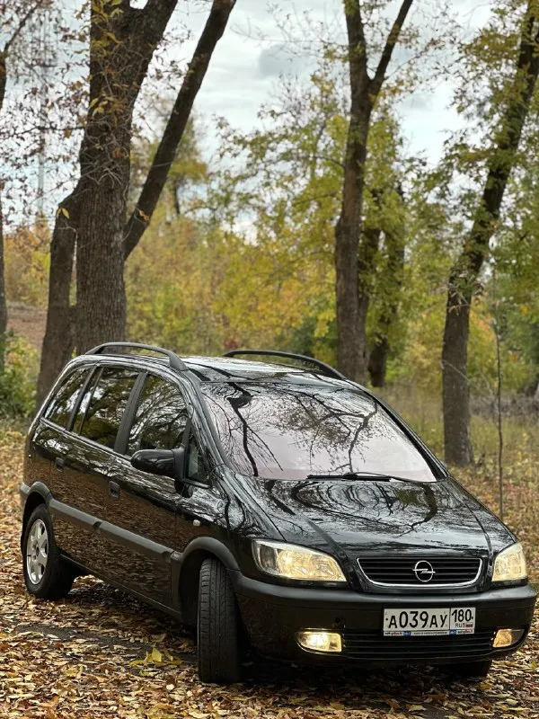 Продам opel zafira 🔥 год выпуска:2001🔥 пробег, км:300.000 🔥 модификация:2.0 tdi mt 🔥 тип двигателя:дизель🔥 коробка передач :механика 🔥 привод:передний🔥 тип кузова : минивэн🔥 koмплeктaция: edition 2000🔥 цвет: черный 🔥 по факту 1 хозяин. автомобиль был пригнан и с этого момента в одних руках, ездил дедушка. продажа от собственника. авто только выехала с полировки полного кузова. в продаже opel zafira в идеальном техническом и внешнем состоянием. автомобиль полностью в заводском окрасе. по машине много всего было сделано для себя, не для продажи. таких машин очень мало, вам нужно приехать и увидеть в живую. первый кто приедет сразу заберет её, уверяю вас. машина горит на глазах. двигатель -в идеальном состоянии, заводится с пол оборота, работает тихо, без каких-либо шумов. так же имеется видео, по просьбе отправлю для более лучшего осмотра авто. полное оформление авто, готовый пакет документов для постановки на учет. цена:499.999 тысяч возможен пригон по договоренности. возможен обмен. номер для связи:+79495752024 - фотография - 2