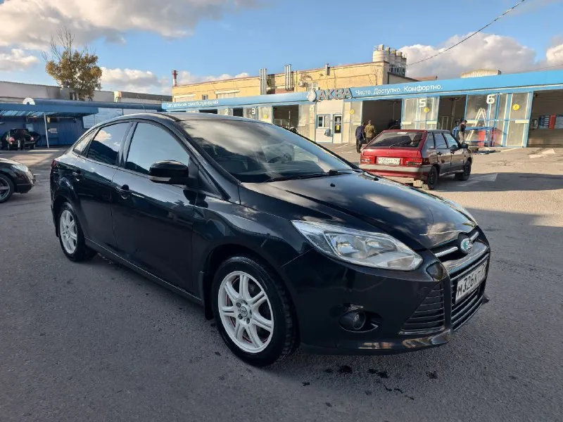 Ford focus 3, 2011 состояние идеальное 1.6, мкпп (не робот!). пробег 236тыс. (оригинал) ✅1 хозяин за... - фотография