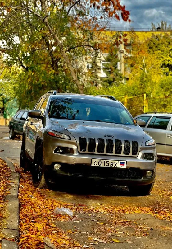 В продаже jeep cherokee kl 2014 года выпуска двигатель 2.4л бензин пробег 195.000 км трансмиссия:авт... - фотография