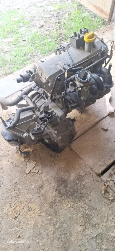 Продам двигатель renault логан 1.4 бенз в сборе с навесным цена 80к+79494308661 📞 звоните: +7(949)4308661 - фотография - 3
