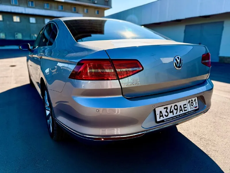 В продаже volkswagen passat b8 🔥🔥🔥 (европеец)
Год 2017
Highline ✅ 1.8t
130Т пробега.
-Подогревы сидений
-Руля -зеркал
-Лобового стекла -заднего стекло
-Трехзонный климат
Oled-экран виртуальная приборная панель,
-Электронный стояночный тормоз
Авто затемнение зеркал салон кожа + алькантара.
Адаптивные лед фары, автоторможение, функция багажника открывания с ноги (easy open) электро-багажник
Обслужен весь, все жидкости, масло в кпп, жидкость в мехатронике, колодки в круг.
Новые свечи
Новые колодки сзади
Масла двигателя
Фильтра везде
2 Ключа
Любые проверки
Полноразмерное запасное колесо.
Авто в отличном состоянии 🔥
Документы в полном порядке ✅
Регистратор спереди сзади с функцией слежения на парковке
Цена 2.200.000р
Кредит/обмен есть возможность при посредничестве
Осмотр г. Луганск
89591917917 Илья
👤
📞 Звоните: +7(959)1917917 - фотография - 6