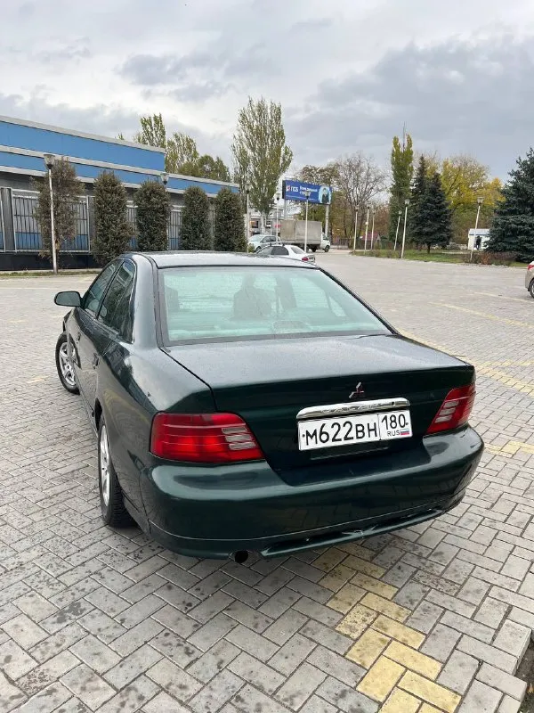 Продам mitsubishi galant 8 (рестайлинг) 2001 г. в. 2.4 ат не gdi пробег 200000 миль двигатель 2,4 литра, работает ровно, без нареканий, коробка автомат дно в норме, все стаканы целые, пороги на месте. по кузову есть возрастные недостатки, авто не новое 4 стеклоподъёмника, абс, кондиционер, кожаные сидения, хорошая музыка, установлены led линзы, люк, практически новая резина во владении 2 года, до меня была 10 лет в одних руках переоформление без проблем, штрафов и ограничений нет. на автомобиле езжу каждый день, ни разу не подводил машина находится в г. донецк контакты: +79493347150 цена: 390 000₽ + торг 📲 tg: @lilmone_0 📞 звоните: +7(949)3347150 - фотография - 4
