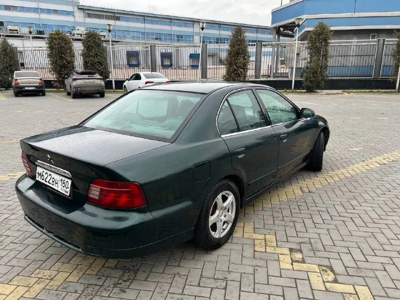 Продам mitsubishi galant 8 (рестайлинг) 2001 г. в. 2.4 ат не gdi пробег 200000 миль двигатель 2,4 литра, работает ровно, без нареканий, коробка автомат дно в норме, все стаканы целые, пороги на месте. по кузову есть возрастные недостатки, авто не новое 4 стеклоподъёмника, абс, кондиционер, кожаные сидения, хорошая музыка, установлены led линзы, люк, практически новая резина во владении 2 года, до меня была 10 лет в одних руках переоформление без проблем, штрафов и ограничений нет. на автомобиле езжу каждый день, ни разу не подводил машина находится в г. донецк контакты: +79493347150 цена: 390 000₽ + торг 📲 tg: @lilmone_0 📞 звоните: +7(949)3347150 - фотография - 5
