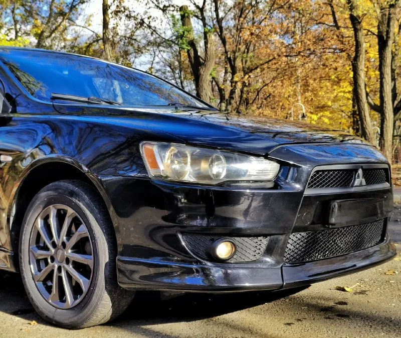 ‎mitsubishi lancer x (митсубиши лансер 10) год выпуска: 2008 двигатель: 1.8 пробег: 224 200 км коробка передач: механическая, 5-ступенчатая! ‎автомобиль в отличном состоянии, не требующий дополнительных вложений! авто юридически чист, без штрафов и запретов, готов к постановке на учёт. кузов в отличном состоянии, без следов коррозии, дно и пороги целые. комплектация: климат-контроль (заправлен и работает), круиз-контроль, датчики света и дождя, 8 подушек безопасности, мультируль, 4 стеклоподъёмника с доводчиками, электрические боковые зеркала с обогревом, камера заднего вида и функцию автопуска. автомагнитола carplay! стоимость: 730т. р.! торг возожен +79490454766 или whatsapp: +7-962-870-06-63. - фотография - 3