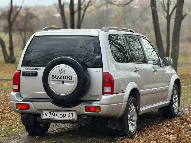 В продаже suzuki grand vitara xl7 (7-и местный) рамник. двигатель 2.7 литровый v6, надёжный и ресурсный, замена цепи произведена весной. в данный момент никакие вложения не требуются. автомат переключает без пинков и пробуксовок. практически весь в заводском окрасе (без дтп) находился весь период в одних руках. рама без изъянов, целая, номер читается отлично. уже на зимней резине “yokohama“ (летняя в комплекте) цена : 800,000 рублей. обмен не рассматриваю. территориально смотреть в г макеевка (р-н 3/5) контакты : +79494531233 - фотография - 6