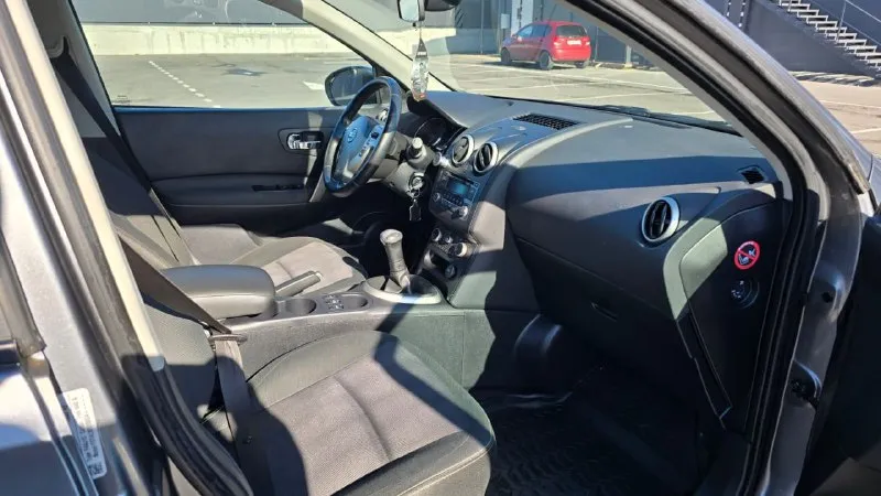 Продаю автомобиль nissan qashqai 2012 года в отличном состоянии для своих лет. один владелец с момента покупки. пробег родной. в родном окрасе. птс оригинал. вложений ни каких не требует. автомобиль полностью обслужен. по кузову как на фото. звонить по номеру +79496167298 или писать в телеграмм реальным покупателям. продажа с полным переоформлением. осмотр г. донецк по договорённости. цена 950000 - фотография - 9