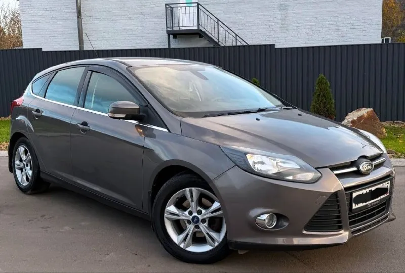 Продам ford focus 3, года выпуска 2014 объём двигателя 1.6 125 л. с, коробка автомат, родной пробег... - фотография