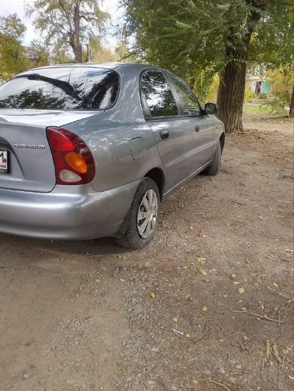 Продам chevrolet lanos год выпуска 2009 пробег 178 т км автомобиль не гнилой не ржавый без вздутий и рижъя кузов весь ромный без вмятин двиготель отличный не дымит не троит работает ромно и тихо любые проверки ход, часть не стучит в идеальном ст комплектация кондиционер гур стеклоподъемники салон чистый опрятный ухоженный я хозяин владею больше 2 лет званите всë разкажу цена 275 т р торг на пере оформление за автомобиль не стыдно. т. +79495613293 - фотография - 4