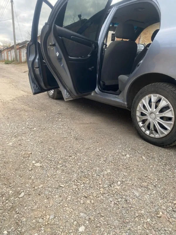 Продам chevrolet lanos год выпуска 2009 пробег 178 т км автомобиль не гнилой не ржавый без вздутий и рижъя кузов весь ромный без вмятин двиготель отличный не дымит не троит работает ромно и тихо любые проверки ход, часть не стучит в идеальном ст комплектация кондиционер гур стеклоподъемники салон чистый опрятный ухоженный я хозяин владею больше 2 лет званите всë разкажу цена 275 т р торг на пере оформление за автомобиль не стыдно. т. +79495613293 - фотография - 7