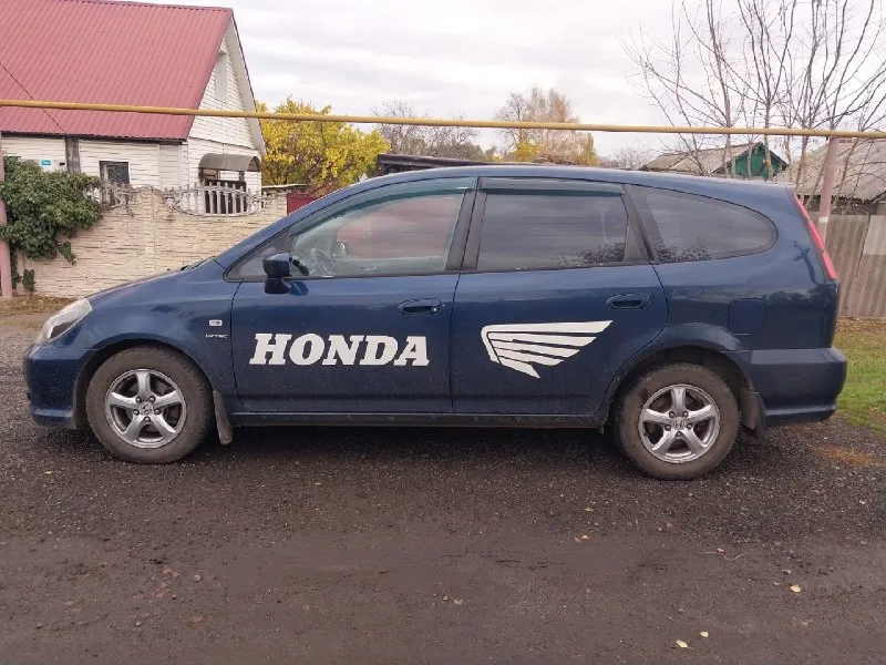 Продаётся honda стрим 2004 года. в хорошем состоянии. vin jhmrn38504s203077. донецк. цена 520 тр. все вопросы по телефону +7949 329 79 58. 📞 звоните: +7(949)3297958 - фотография - 2