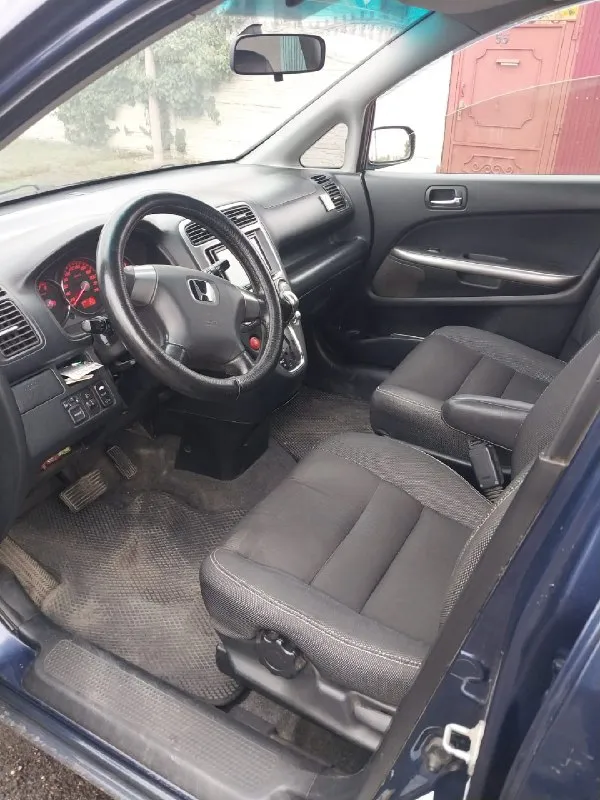 Продаётся honda стрим 2004 года. в хорошем состоянии. vin jhmrn38504s203077. донецк. цена 520 тр. все вопросы по телефону +7949 329 79 58. 📞 звоните: +7(949)3297958 - фотография - 6