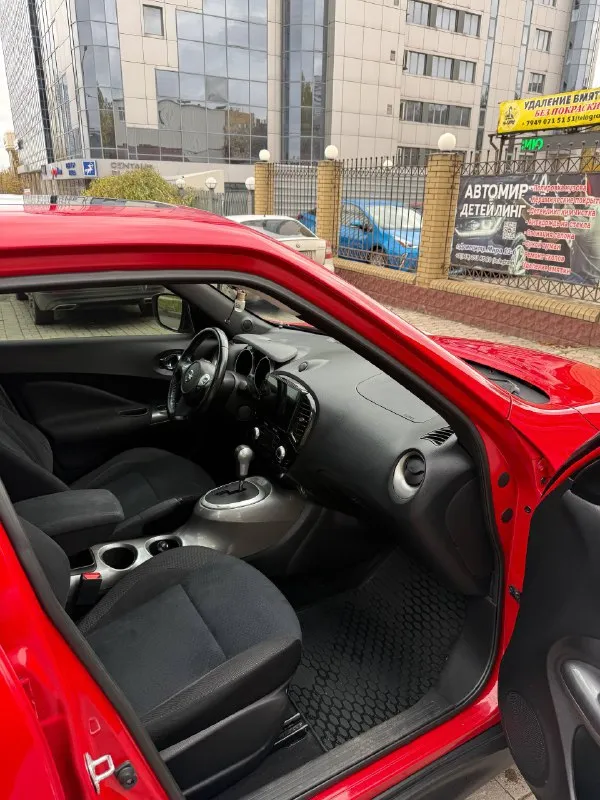 В продаже nissan juke 2016г. автомат 2л. , бензин полный привод оригинальный пробег 115 000 км бесключевой доступ, сигнализация starline с меткой от угона, установлен дорогой андроид с навигацией, климат, подогрев сидений, круиз - контроль, bluetooth, управление аудио с руля. автомобиль в отличном состоянии, по технике вообще без нареканий. коробка и мотор в идеале. цена 1 270 000 руб донецк, центр +79493055000 - фотография - 8