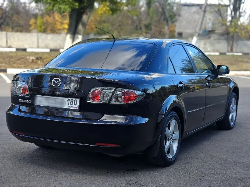 В продаже mazda gg рестайлинг японская сборка 🇯🇵 1.8, 2008 года +7959-022-0372 тел. ( telegram ) +7959-295-6694 тел цена 675.000 тыс руб. пробег составляет 230 тысяч км, подтвержденный. двигатель и коробка передач функционируют без нареканий. расход масла отсутствует. ходовая часть без вложений. в текущий момент автомобиль не требует дополнительных вложений. комплектация включает в себя: круиз-контроль, омыватели передних фар, климат-контроль, штатную мультимедийную систему, электропривод боковых зеркал, подогрев передних сидений, передние и задние электростеклоподъемники, легкосплавные оригинальные диски 16 радиуса и прочее. в комплекте два ключа, зимняя и летняя резина. - фотография - 4