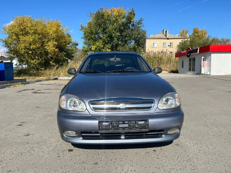 ⚡⚡⚡ chevrolet lanos (ланос) 2008⚡⚡⚡ максимальная комплектация sx (кондиционер, подушка безопасности, гур, электростеклоподьемники, тахометр, часы, бортовой компьютер) двигатель 1,5 в отличном состоянии, кузов блестит 🚗 без рыжиков, после полировки, стаканы как новые. двигатель масло не расходует, не дымит. кпп не хрустит и не вылетает, переключается четко. ходовая как мячик🏀 без посторонних звуков. кондиционер работает❄( заправлять не нужно) салон чистый после химчистки в идеале! зимняя резина nokian автомобиль не требует абсолютно не каких вложений! переоформление без проблем, без запретов и ограничений. цена 355 000 рублей, не большой торг. осмотр енакиево. телефон: +7 949 563 55 01 +7 949 646 19 85 📞 звоните: +7(949)5635501 - фотография - 2
