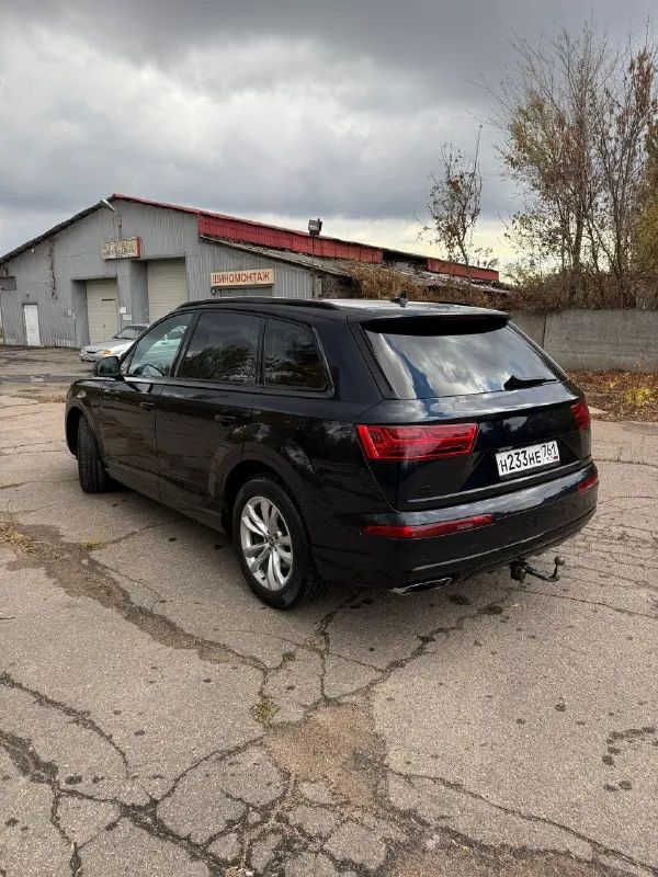 ‼️‼️ цена снижена ‼️‼️ 💸2 950 000💸 audi q7 ✔️ 2015 год ✔️ родной пробег 200 000 ✔️ богатая комплектация: ✅ дотяжки дверей ✅ пневматическая подвеска ✅ умный свет ✅ климат контроль ✅ подогрев руля ✅ расширенная мультимедиа ✅ резина michelin pilot sport ✅ режимы вождения ✅ адаптивная подвеска ✅ адаптивный круиз контроль ✔️ машина технические в идеальном состоянии ✔️ коробка и мотор без нареканий ✔️ полностью отслужена и готова к эксплуатации 📱 79494287607 📞 звоните: +7(949)4287607 - фотография - 4
