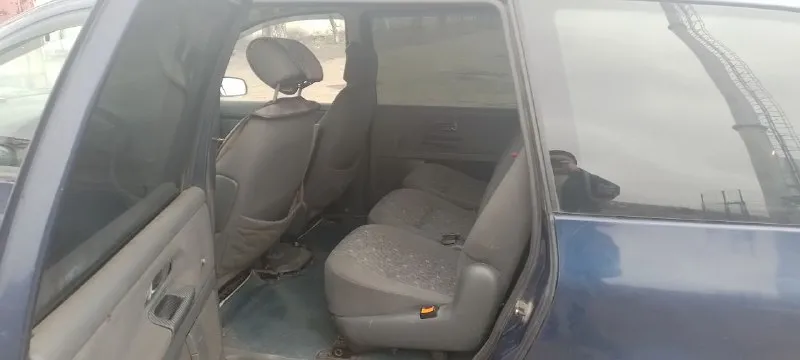 Продаётся минивен volkswagen шаран 2.0 бензин 2000г. Пробег 378т. Км. Машина в мариуполе.   Очень удобный для семейного отдыха, рыбалки, для малого бизнеса. Зимняя резина фирмы континенталь. В нем присутствует абс, кондиционер, гур, климат контроль, 2 подушки безопасности,2 печки, независимая подвеска, сигнализация с автозапуском.   Летняя резина в комплекте. Цена 450т. Р. Вопросы по +7 949 709 85 05 (феникс) торг у капота.
📲 Tg: @valeralulko
📞 Звоните: +7(949)7098505 - фотография - 5