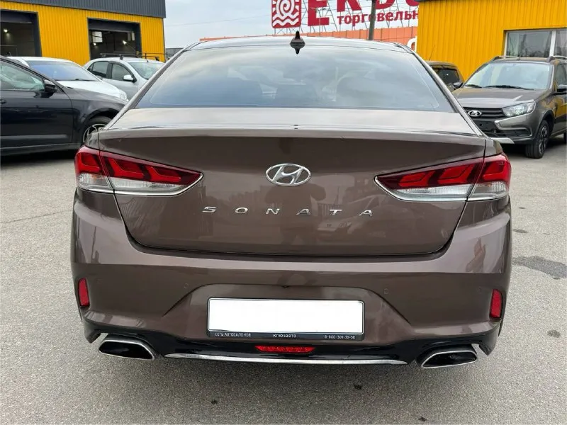 Марка: hyundai sonata двигатель: 2.4 топливо: бензин год выпуска: 2017 кпп: автомат пробег: 177 500 км цена: 1.590.00₽ ☎️номер телефона: +7 (990) 008 26 62 город бердянск 📲 tg: anna 📞 звоните: +7(990)0082662 - фотография - 3